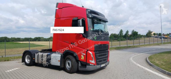 Влекач Volvo F6 FH 460