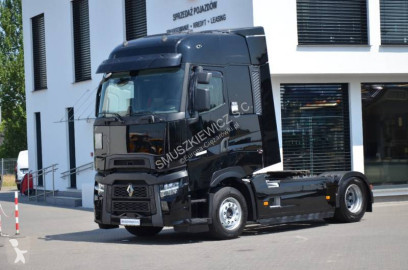 Влекач Renault T-High 520
