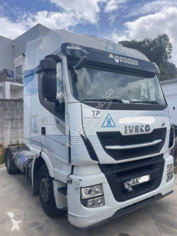 Влекач Iveco Stralis XP 460