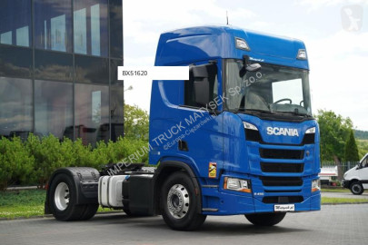 Влекач Scania