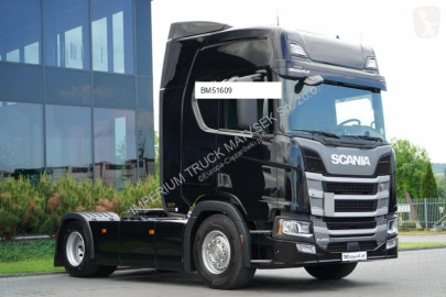 Влекач MAN R 450