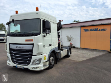 Влекач DAF XF460