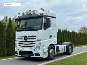 Влекач Mercedes ACTROS 1845 AUTOMATIC FRIGDE