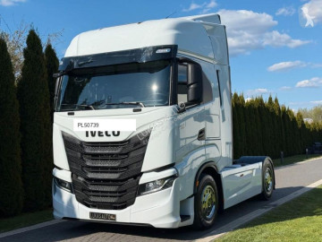 Влекач Iveco S-WAY 530 RETARDER TWO FRIGDE