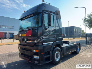 جرار Mercedes