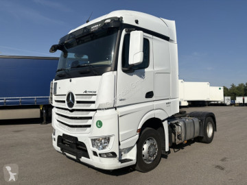 Влекач Mercedes