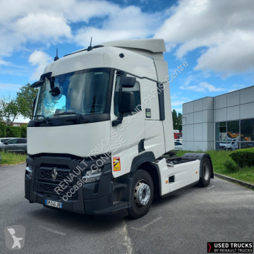 Влекач Renault T-Series