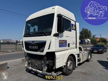 جرار MAN TGX 18.460