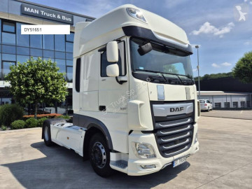 Влекач DAF XF 106 106480 / STANDARD
