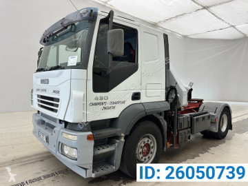 Влекач Iveco Stralis 430