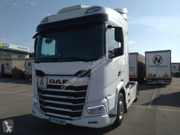 Cabeza tractora DAF