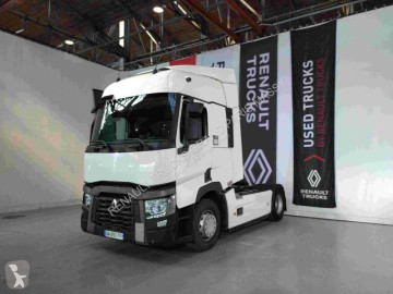 RenaultT-Series520