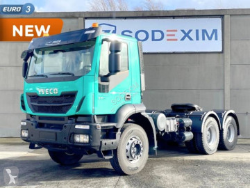 Влекач Iveco Trakker AD 380 T 38