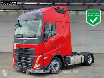 Влекач Volvo F6 FH 460 4X2 Mega XL 2x Tanks ACC Navi