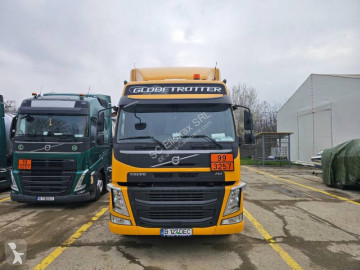 Влекач Volvo FM12 460