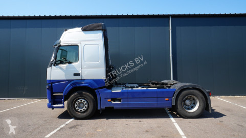 Влекач Volvo FM 410 ADR 440.000km