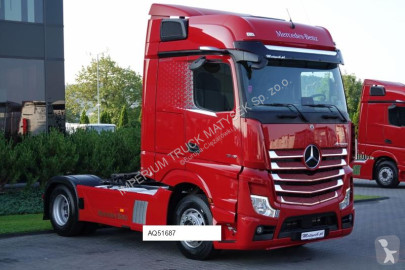 Влекач Mercedes ACTROS 1845