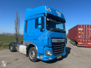 Trattore Stradale DAF