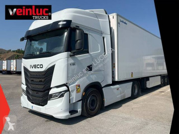 Cabeza tractora Iveco