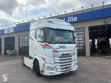 Cabeza tractora DAF