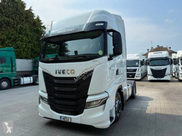 IvecoS-WAY460