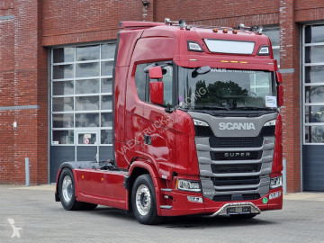 Cabeza tractora Scania
