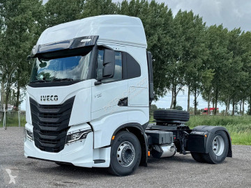 Влекач Iveco S-WAY AS440S43T/P ON Tractor Head