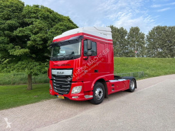 Tracteur DAF