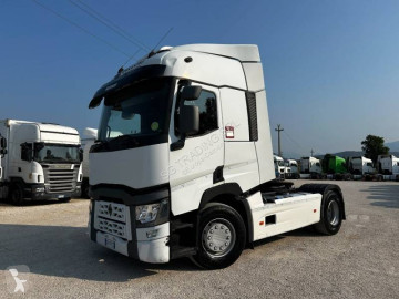 RenaultT-Series460