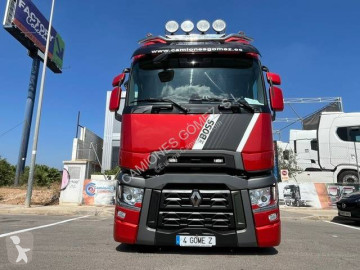RenaultT-Series520