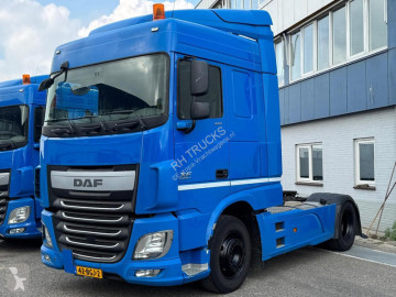 Влекач DAF