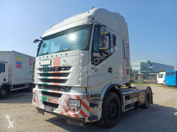 Tracteur Iveco