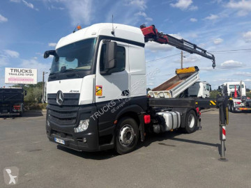 Влекач Mercedes Actros 1843