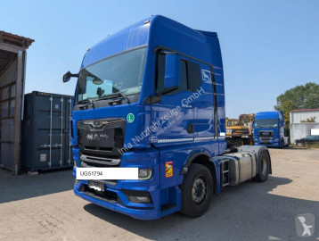 Traktor MAN