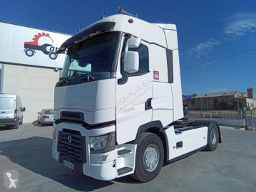 RenaultT-Series520