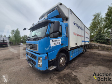Влекач Volvo