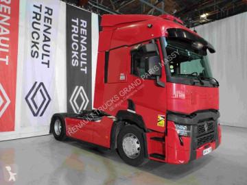 RenaultT-Series520