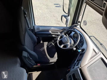 Влекач DAF XF 106 530