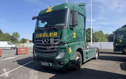 Tracteur Mercedes