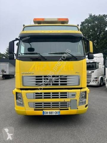 Влекач Volvo FH 500