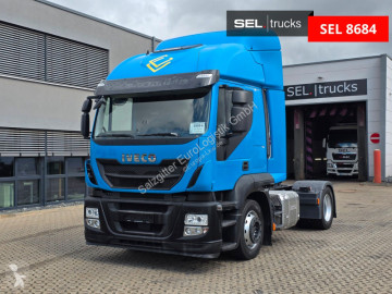 Влекач Iveco Stralis 400 / Intarder