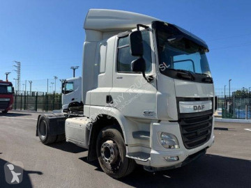 Cabeza tractora DAF