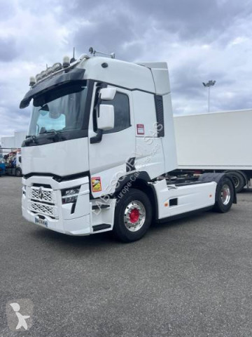 Tracteur Renault T-Series 520.19 DTI 13