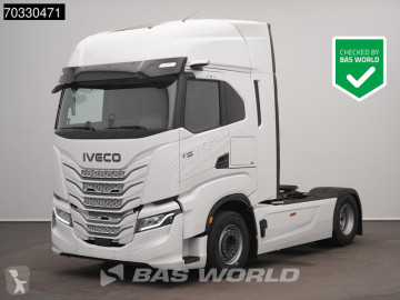Влекач Iveco S-Way 500 4X2 NEW! Retarder 2x tanks Standklima ACC NAVI LED Mirrorcams