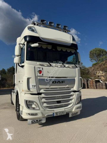 Traktor DAF