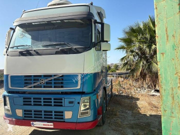 Влекач Volvo FH12 480