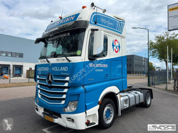 Влекач Mercedes Actros 1842 NL Truck - Bigspace - Top Condition - 2 Tanks