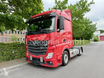 Traktor specialtransport Mercedes