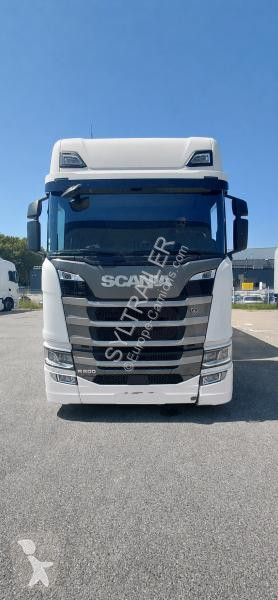 Влекач Scania R 500