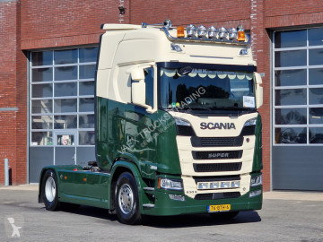 Trattore Stradale Scania